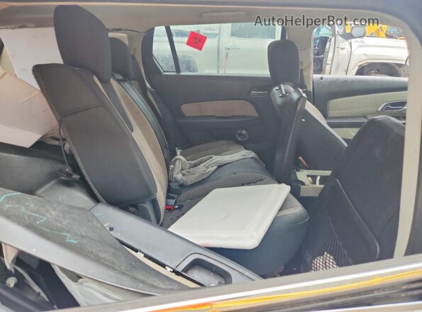 2GKALMEK1H6142443 2017 GMC TERRAIN Silver Vista interior trasera