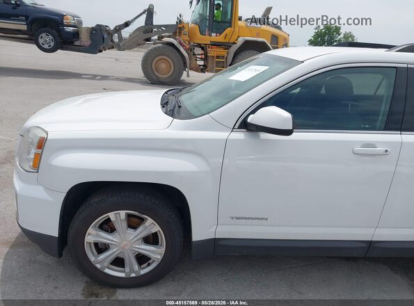 2GKALNEK3H6267675 2017 GMC TERRAIN Белый 