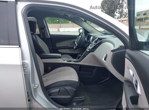 2GNALCEK1G1186127 2016 CHEVROLET EQUINOX Серебряный Вид салона спереди