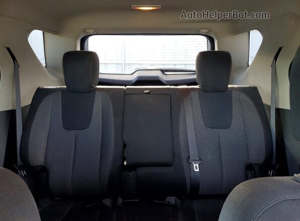2GNALCEK1H6125087 2017 CHEVROLET EQUINOX White Widok tylnych siedzeń