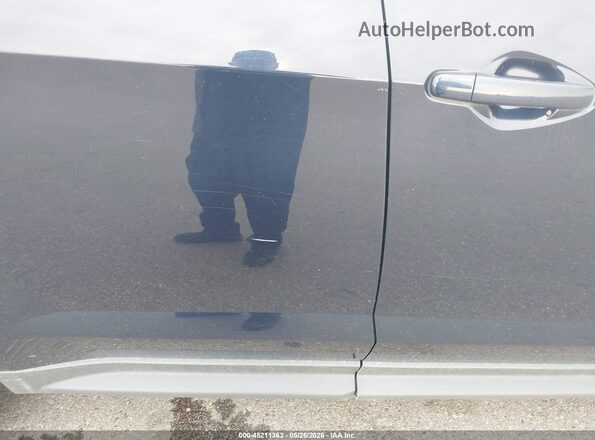 2GNALCEK4H6115427 2017 CHEVROLET EQUINOX Черный Вид спереди