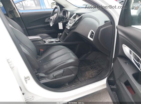 2GNALCEK5H6256622 2017 CHEVROLET EQUINOX White Front interior view