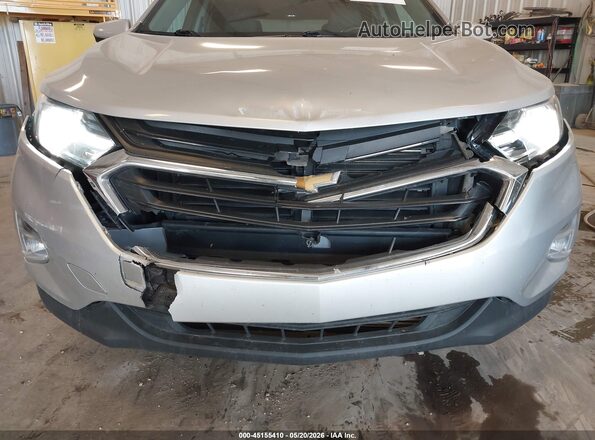2GNAXJEV7J6236459 2018 CHEVROLET EQUINOX Серебряный Вид спереди