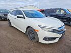 2017 Honda Civic Touring White vin: 2HGFC1F97HH106578