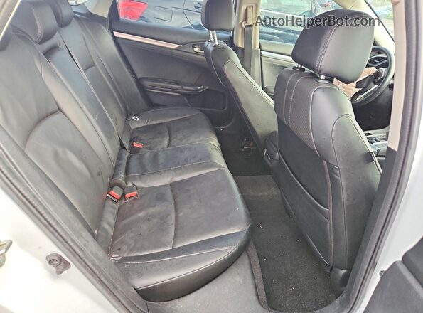 2HGFC1F97HH106578 2017 HONDA CIVIC White Rear seats view