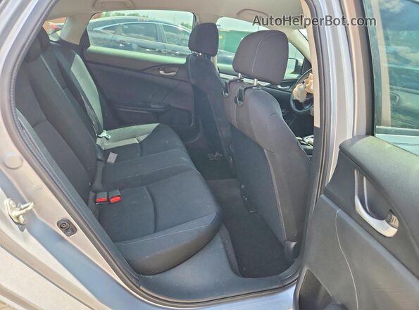 2HGFC2F51JH589686 2018 HONDA CIVIC Silver Vista de los asientos traseros