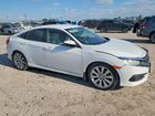2018 Honda Civic Lx White vin: 2HGFC2F51JH591776