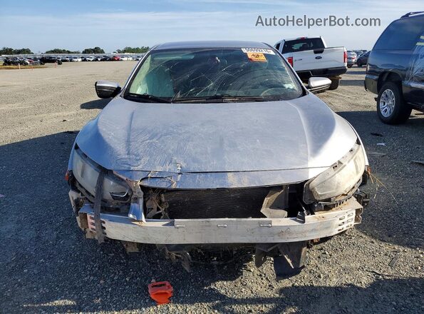 2HGFC2F53JH557256 2018 HONDA CIVIC Silver Widok z przodu