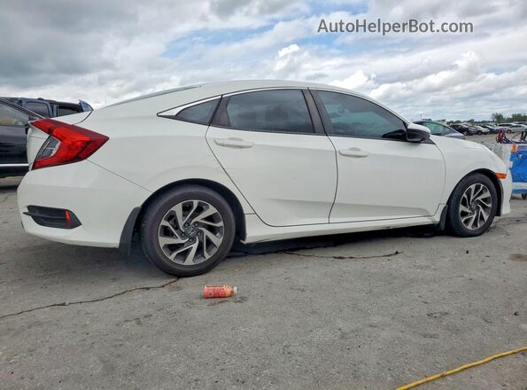 2HGFC2F55JH591795 2018 HONDA CIVIC Белый Задняя правая четверть