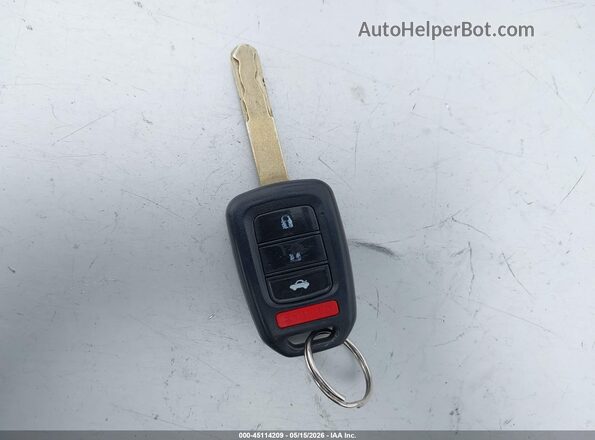 2HGFC2F56GH547832 2016 HONDA CIVIC Белый Вид панели приборов