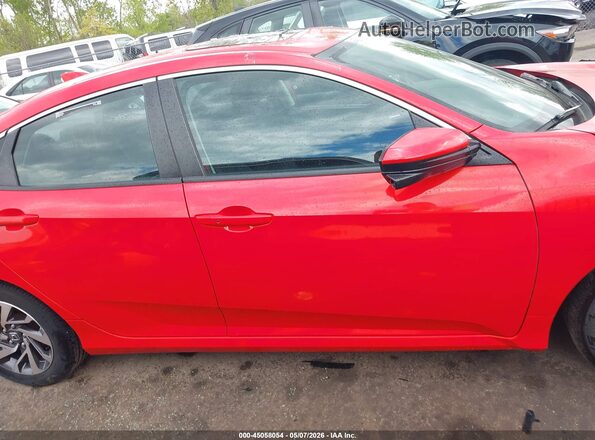 2HGFC2F74HH503363 2017 HONDA CIVIC Красный Вид задней части салона