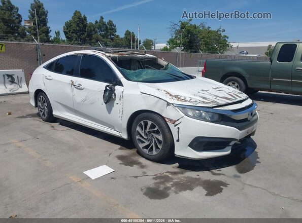 2HGFC2F79JH575844 2018 HONDA CIVIC White Front right