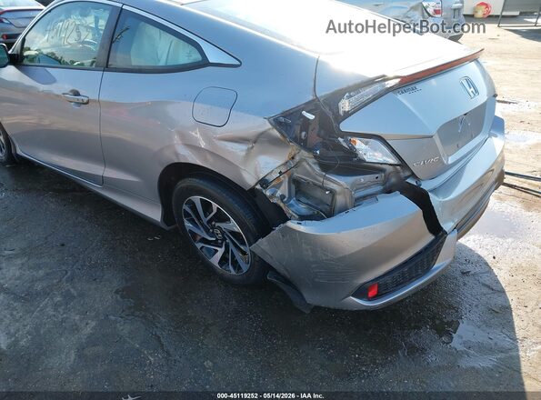 2HGFC4B00GH307164 2016 HONDA CIVIC Серебряный Вид спереди