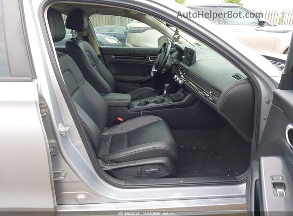 2HGFE1F99NH305248 2022 HONDA CIVIC Серебряный Вид салона спереди