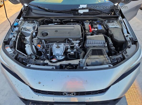 2HGFE2F50SH570574 2025 HONDA CIVIC Silver Widok wnętrza z tyłu