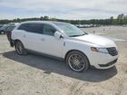 2019 Lincoln Mkt White vin: 2LMHJ5AT0KBL02458