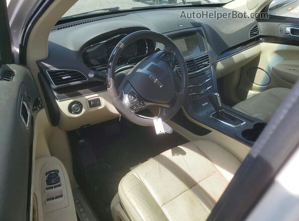 2LMHJ5AT0KBL02458 2019 LINCOLN MKT White Вид панелі приладів