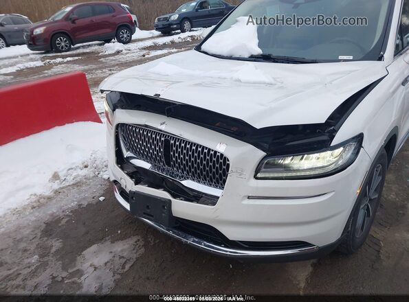 2LMPJ6J97NBL14441 2022 LINCOLN NAUTILUS White Vista frontal
