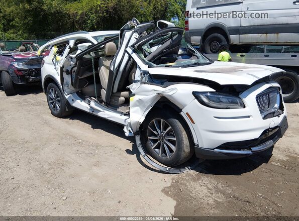 2LMPJ6J97NBL14441 2022 LINCOLN NAUTILUS White Delantero derecho