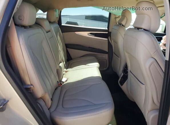 2LMPJ6JR5JBL20684 2018 LINCOLN MKX Кремовый Вид задних сидений
