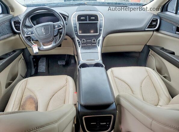 2LMPJ6K95KBL35282 2019 LINCOLN NAUTILUS Черный Вид панели приборов