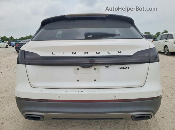 2LMPJ6K95KBL36867 2019 LINCOLN NAUTILUS White Widok z tyłu