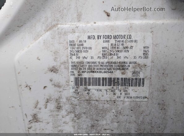 2LMPJ6K9XKBL66544 2019 LINCOLN NAUTILUS White Vista del compartimento del motor