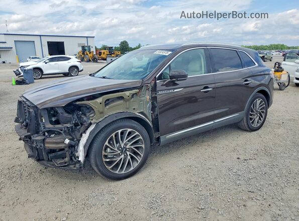 2LMPJ6L93KBL62995 2019 LINCOLN NAUTILUS Коричневый Передняя левая четверть