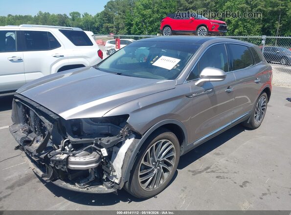 2LMPJ6L96KBL18232 2019 LINCOLN NAUTILUS Gray Առջևի ձախ երեք քառորդ տեսարան
