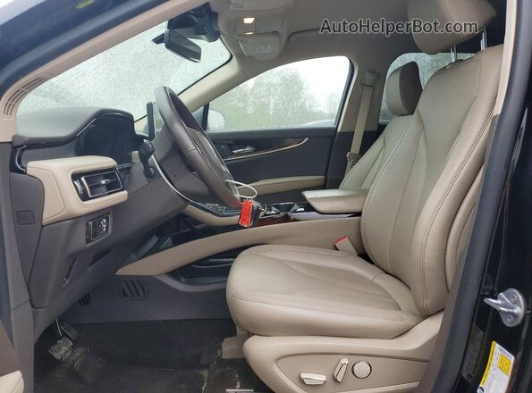 2LMPJ8J92PBL22963 2023 LINCOLN NAUTILUS Черный Вид салона спереди