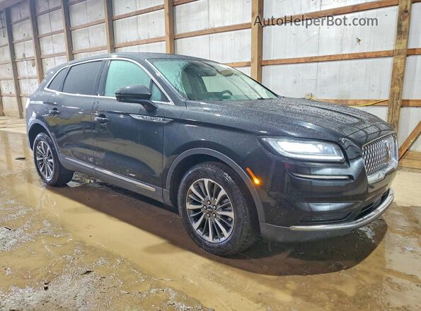 2LMPJ8J92PBL22963 2023 LINCOLN NAUTILUS Черный Передняя правая четверть