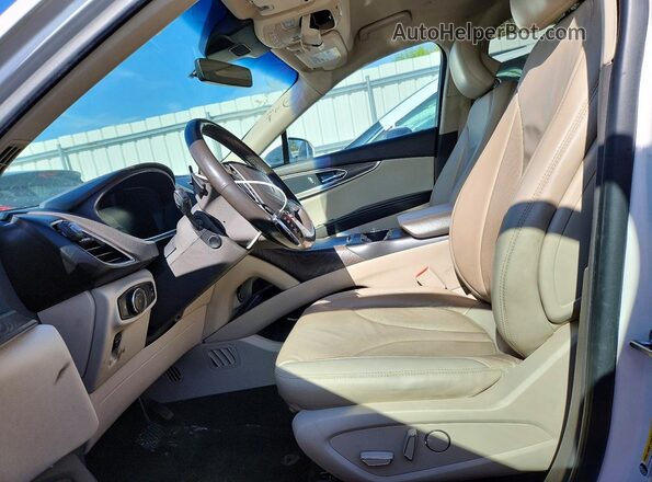 2LMPJ8K92KBL14689 2019 LINCOLN NAUTILUS Белый Вид салона спереди
