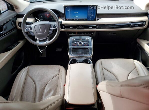 2LMPJ8K92MBL15294 2021 LINCOLN NAUTILUS Бежевый Вид панели приборов