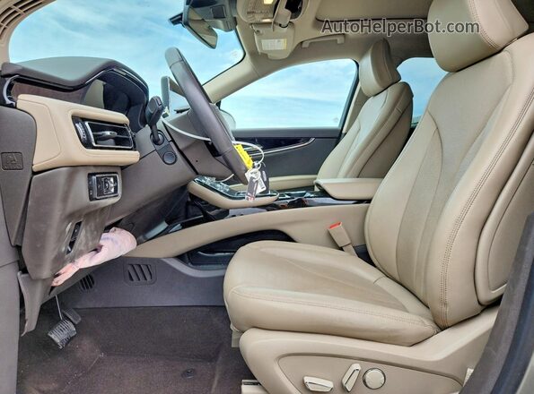 2LMPJ8K97PBL12105 2023 LINCOLN NAUTILUS Beige Front interior view