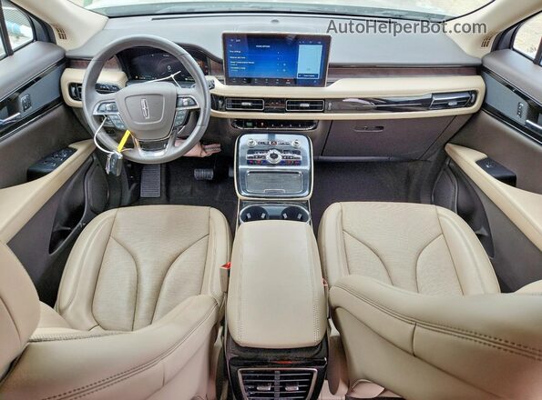 2LMPJ8K97PBL12105 2023 LINCOLN NAUTILUS Beige Dashboard view