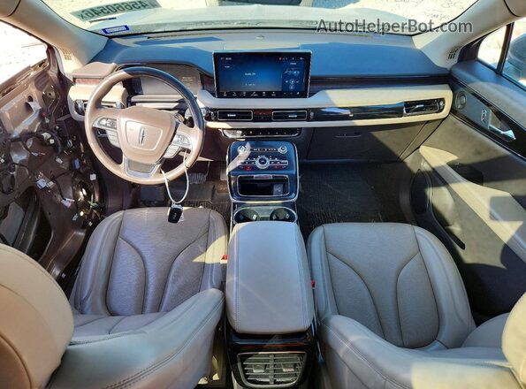2LMPJ8K99MBL07810 2021 LINCOLN NAUTILUS Tan Widok deski rozdzielczej
