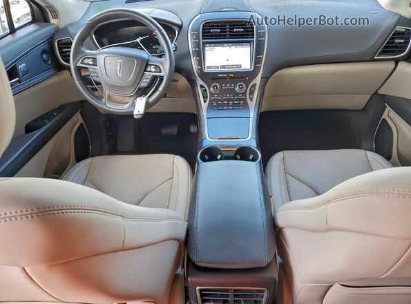 2LMPJ8K9XLBL28809 2020 LINCOLN NAUTILUS White Widok deski rozdzielczej
