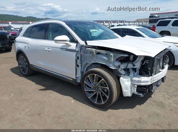 2LMPJ8L93KBL12531 2019 LINCOLN NAUTILUS Белый Передняя правая четверть