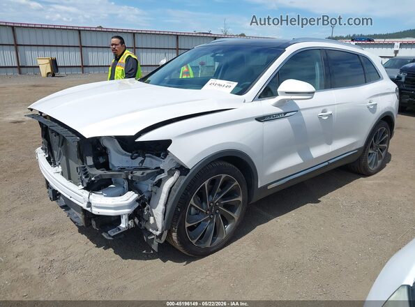 2LMPJ8L93KBL12531 2019 LINCOLN NAUTILUS Белый Передняя левая четверть
