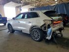 2019 Lincoln Nautilus Reserve Белый vin: 2LMPJ8L96KBL30098