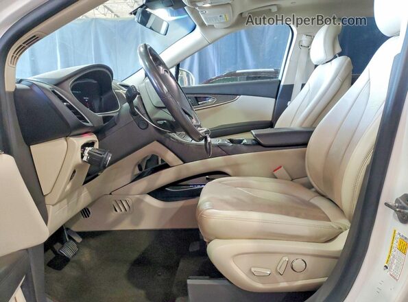 2LMPJ8L96KBL30098 2019 LINCOLN NAUTILUS Белый Вид салона спереди