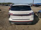 2019 Lincoln Nautilus Reserve White vin: 2LMPJ8L97KBL45807