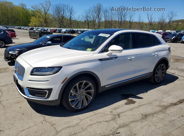 2LMPJ8L99KBL30242 2019 LINCOLN NAUTILUS Белый Передняя левая четверть