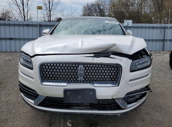 2LMPJ8LPXKBL66388 2019 LINCOLN NAUTILUS White Widok z przodu