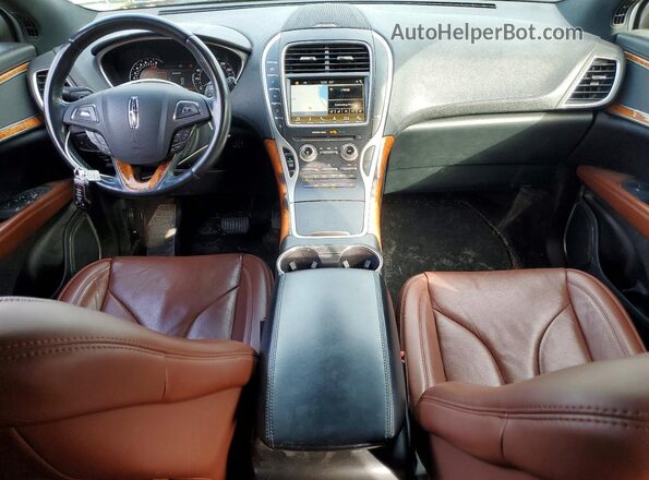 2LMPJ8LR7HBL32595 2017 LINCOLN MKX Белый Вид панели приборов