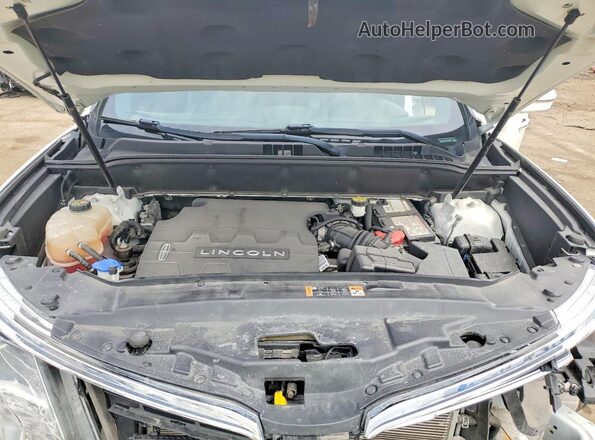 2LMPJ8LR9JBL39375 2018 LINCOLN MKX White ძრავის განყოფილების ხედი