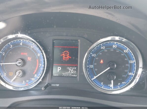 2T1BPRHE4HC797752 2017 TOYOTA LL Blue Widok tylnych siedzeń