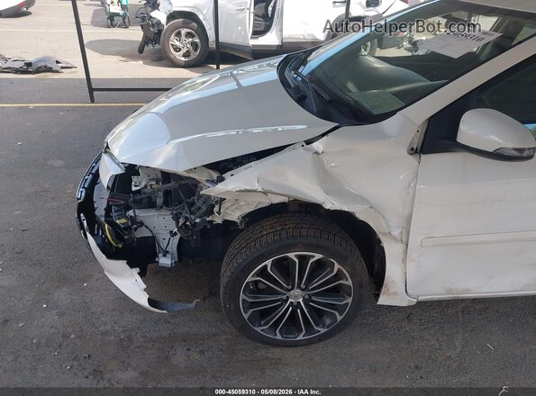 2T1BURHE0GC528381 2016 TOYOTA LL White Widok z przodu