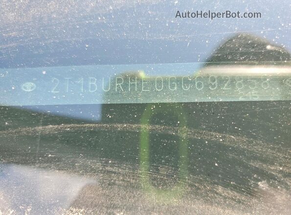 2T1BURHE0GC692858 2016 TOYOTA COROLLA Blue Engine compartment view