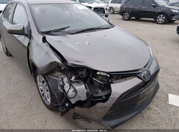 2T1BURHE0JC004560 2018 TOYOTA LL Серый Вид спереди